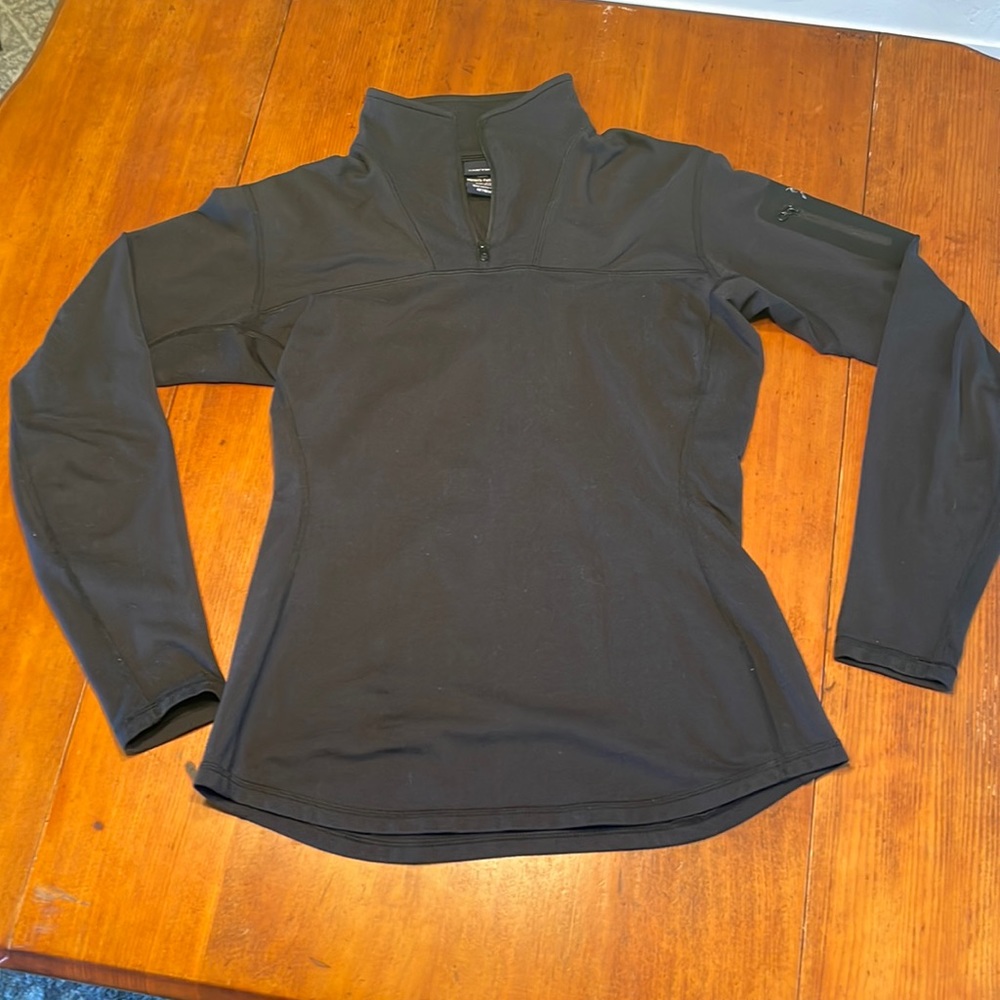 Arc’teryx fleece jacket